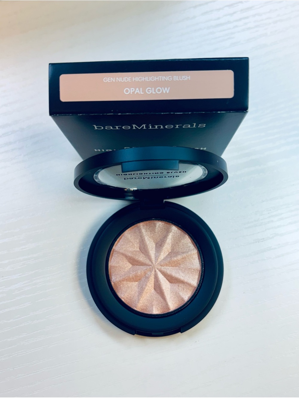 bareMinerals Gen Nude Highlighting Blush Opal Glow New in Box